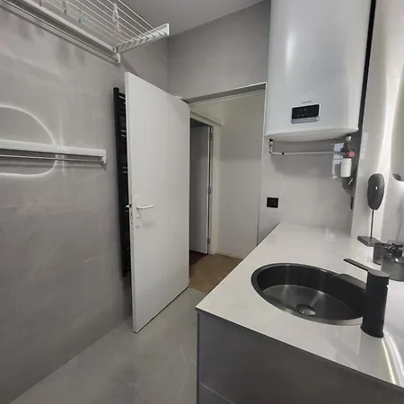 Apartment Grand T2 Cours Napoleon B Ajaccio (Corsica)