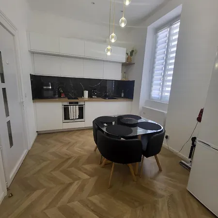 Grand T2 Cours Napoleon B *