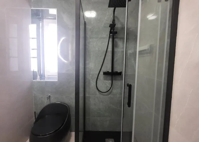 Grand T2 Cours Napoleon B Apartament