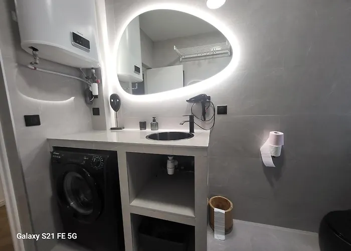 Apartament Grand T2 Cours Napoleon B *